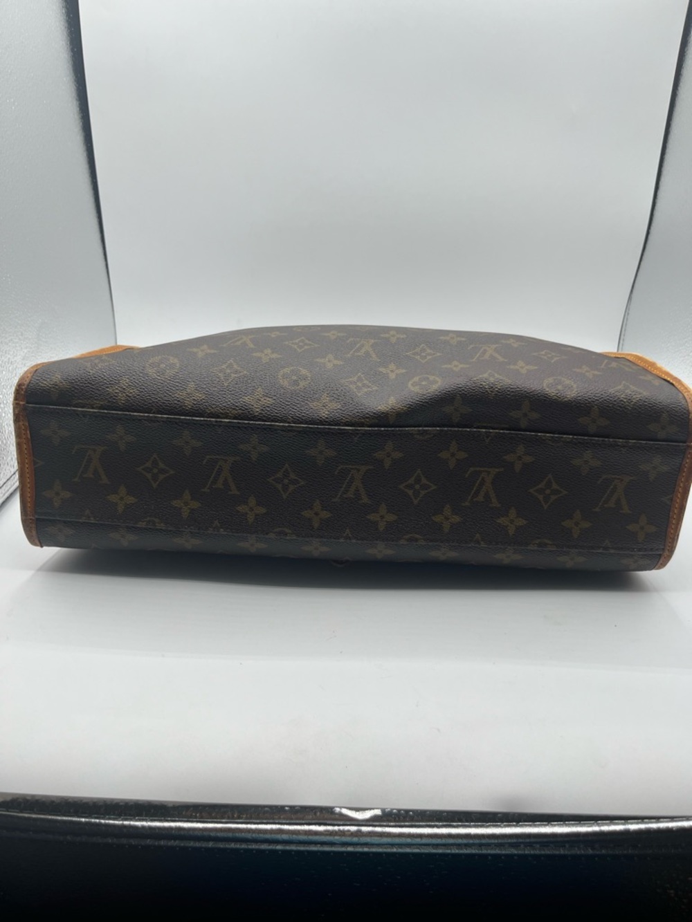 Louis Vuitton Monogram Canvas Top Handle Briefcase in Brown and Tan - Picture 5 of 14